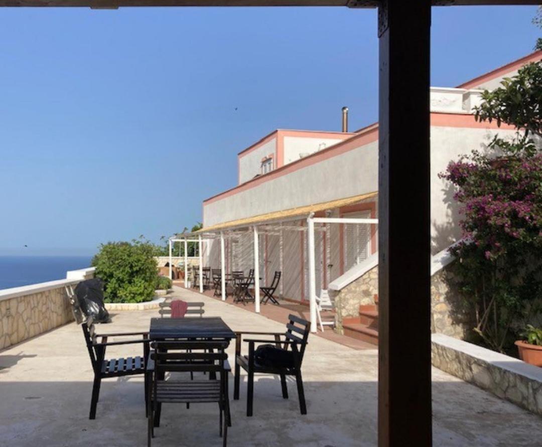 Casa Belvedere Del Core Ponza Exterior photo